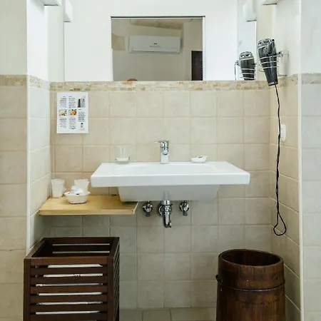 Il Claustro - فندق مبيت وإفطار 4*