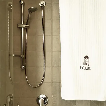 Il Claustro - 4*
